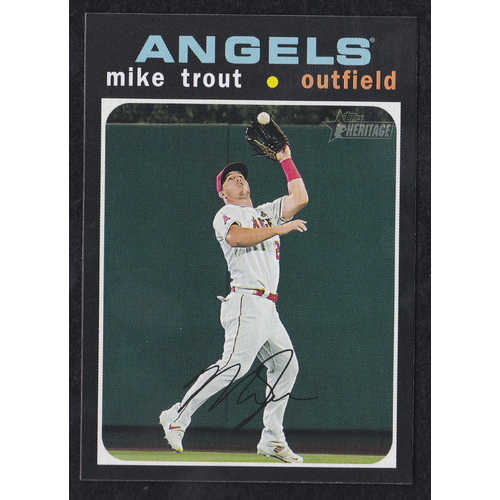 Mike Trout Action Variation